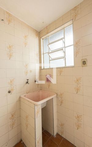Casa para alugar com 202m², 3 quartos e 2 vagas Casa para alugar com 202m², 3 quartos e 2 vagasÁrea de Serviço