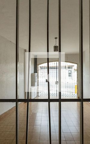 Casa para alugar com 202m², 3 quartos e 2 vagas Casa para alugar com 202m², 3 quartos e 2 vagasVista Sala