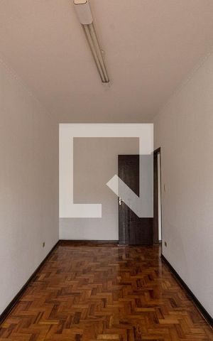 Casa para alugar com 202m², 3 quartos e 2 vagas Casa para alugar com 202m², 3 quartos e 2 vagasQuarto 1