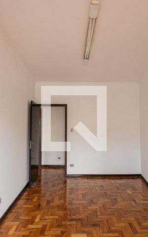Casa para alugar com 202m², 3 quartos e 2 vagas Casa para alugar com 202m², 3 quartos e 2 vagasQuarto 2