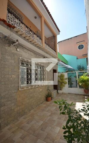 Casa de condomínio para alugar com 180m², 3 quartos e sem vagaFachada