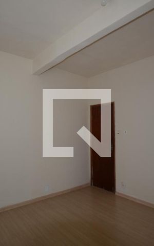 Casa de condomínio para alugar com 180m², 3 quartos e sem vagaQuarto 1 suite