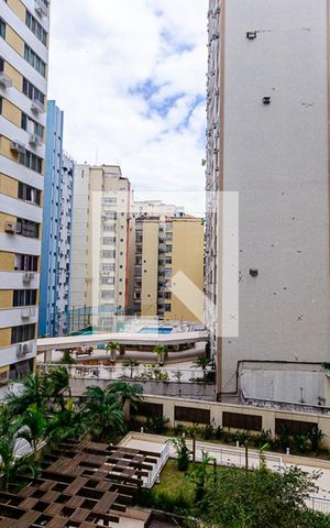 Apartamento à venda com 95m², 2 quartos e 1 vagaSala