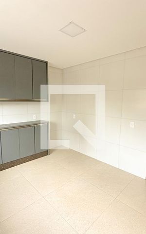 Casa para alugar com 194m², 4 quartos e 1 vagaCozinha