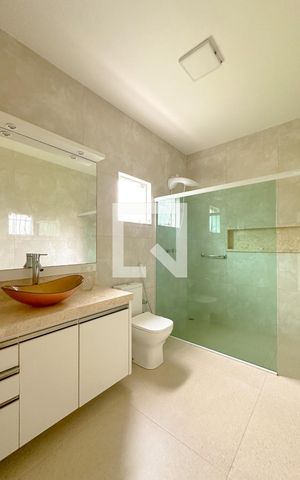 Casa para alugar com 194m², 4 quartos e 1 vagaBanheiro da Suíte 2