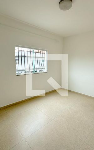 Casa para alugar com 194m², 4 quartos e 1 vagaSuíte 1