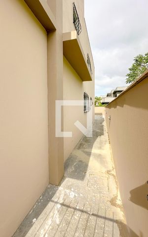Casa para alugar com 194m², 4 quartos e 1 vagaCorredor