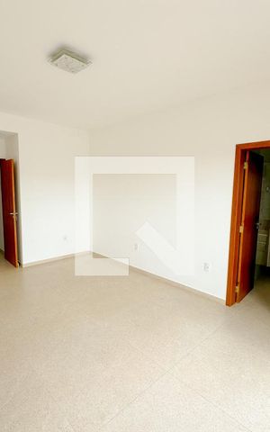 Casa para alugar com 194m², 4 quartos e 1 vagaSuíte 3