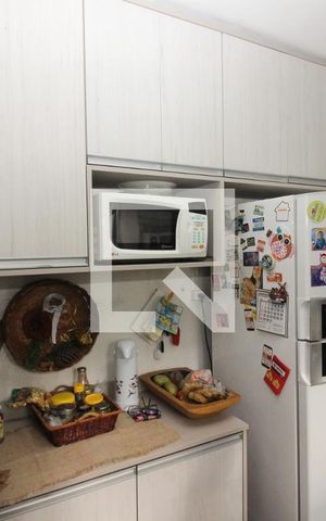 Apartamento à venda com 60m², 2 quartos e 3 vagas Apartamento à venda com 60m², 2 quartos e 3 vagasCozinha