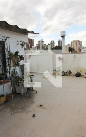 Apartamento à venda com 60m², 2 quartos e 3 vagas Apartamento à venda com 60m², 2 quartos e 3 vagasTerraço