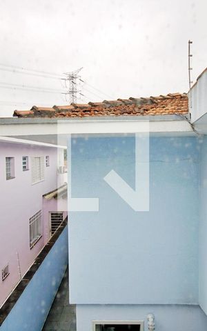 Casa à venda com 180m², 4 quartos e 4 vagas Casa à venda com 180m², 4 quartos e 4 vagasVista do Quarto 4