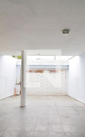 Casa à venda com 180m², 4 quartos e 4 vagas Casa à venda com 180m², 4 quartos e 4 vagasVista da Sala
