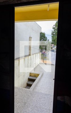 Casa à venda com 120m², 2 quartos e 2 vagas Casa à venda com 120m², 2 quartos e 2 vagasVista do Quarto