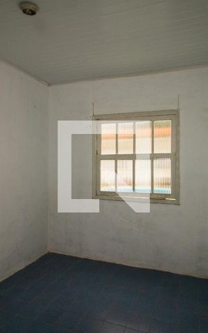 Casa à venda com 140m², 5 quartos e 4 vagas Casa à venda com 140m², 5 quartos e 4 vagasQuarto de Serviço