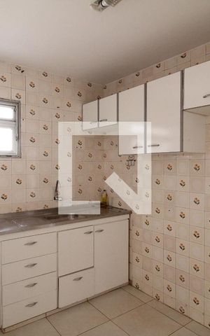 Apartamento à venda com 45m², 2 quartos e 1 vagaCozinha