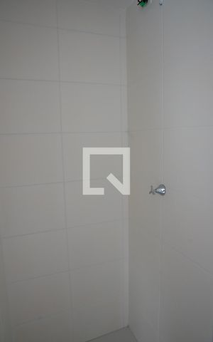 Apartamento à venda com 40m², 2 quartos e sem vagaBanheiro