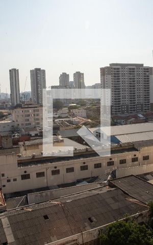Apartamento à venda com 40m², 2 quartos e sem vagaSacada