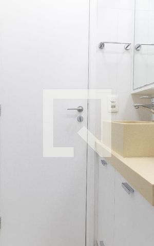 Studio à venda com 30m², 1 quarto e 1 vaga Studio à venda com 30m², 1 quarto e 1 vagaStudio