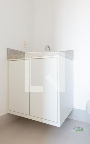 Apartamento à venda com 58m², 2 quartos e 1 vagaBanheiro 2