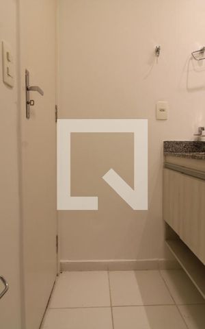 Apartamento para alugar com 67m², 2 quartos e 1 vagaBanheiro da suíte