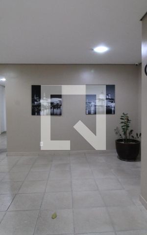 Apartamento para alugar com 67m², 2 quartos e 1 vagaHall