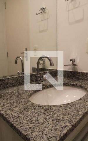 Apartamento para alugar com 67m², 2 quartos e 1 vagaBanheiro 