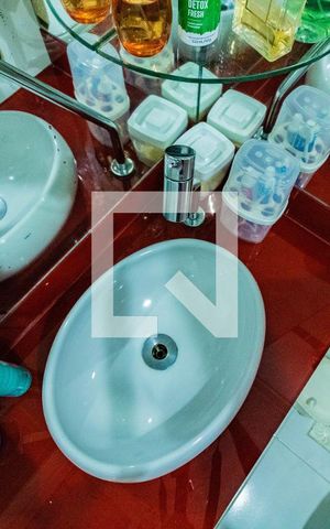 Casa à venda com 130m², 3 quartos e 3 vagasDetalhe do banheiro