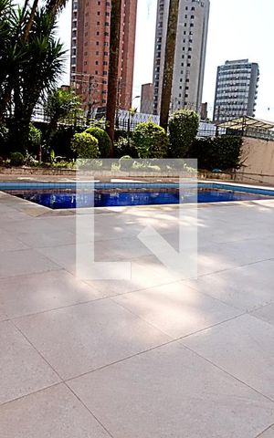 Apartamento à venda com 58m², 1 quarto e 1 vaga Apartamento à venda com 58m², 1 quarto e 1 vagaÁrea comum - Piscina