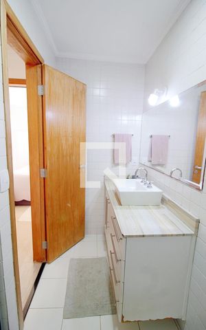 Apartamento à venda com 58m², 1 quarto e 1 vaga Apartamento à venda com 58m², 1 quarto e 1 vagaBanheiro