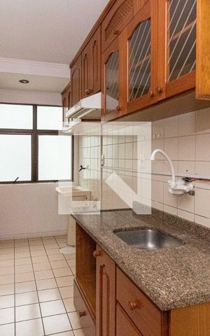 Apartamento à venda com 52m², 2 quartos e 1 vagaCozinha e Área de Serviço