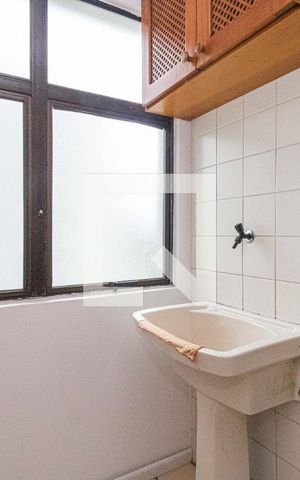 Apartamento à venda com 52m², 2 quartos e 1 vagaCozinha e Área de Serviço