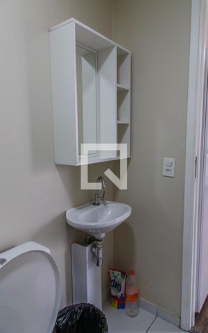 Apartamento à venda com 28m², 1 quarto e sem vaga Apartamento à venda com 28m², 1 quarto e sem vagaBanheiro