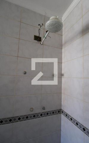 Casa à venda com 390m², 4 quartos e 3 vagasBanheiro do Quarto 2 (suíte)