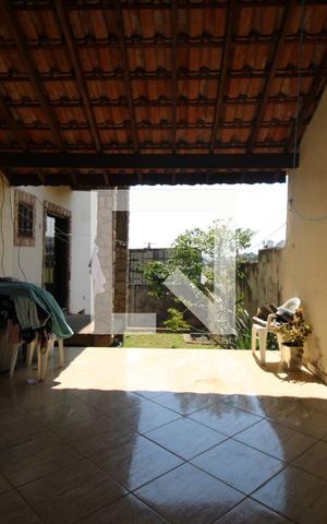 Casa à venda com 390m², 4 quartos e 3 vagasVaranda e Garagem