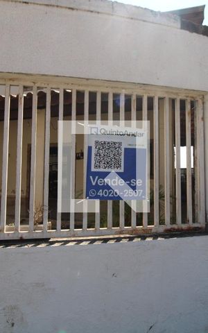 Casa à venda com 390m², 4 quartos e 3 vagasPlaquinha