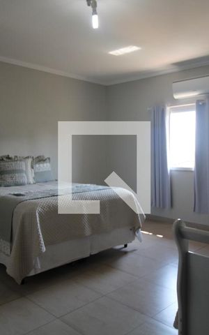 Casa à venda com 390m², 4 quartos e 3 vagasQuarto 4 (suíte)