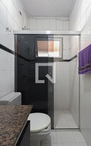 Casa à venda com 430m², 4 quartos e 5 vagas Casa à venda com 430m², 4 quartos e 5 vagasEdícula