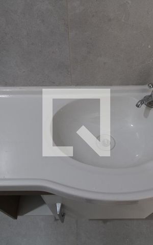 Apartamento para alugar com 120m², 2 quartos e sem vagaBanheiro