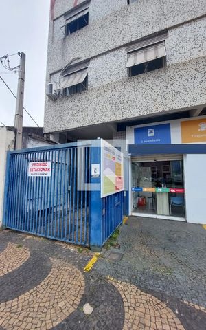 Apartamento para alugar com 120m², 2 quartos e sem vagaFachada