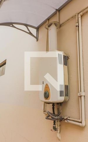 Casa para alugar com 80m², 2 quartos e 2 vagasQuintal