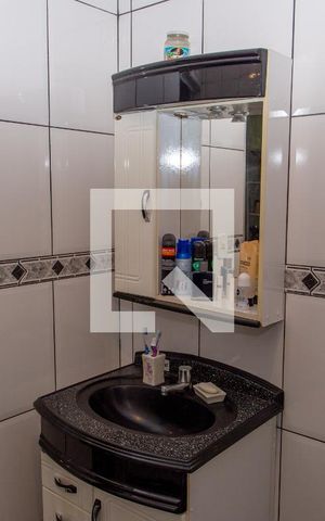 Casa à venda com 180m², 3 quartos e 2 vagasBanheiro 2