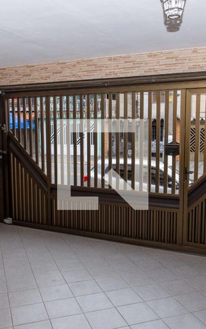 Casa à venda com 180m², 3 quartos e 2 vagasGaragem
