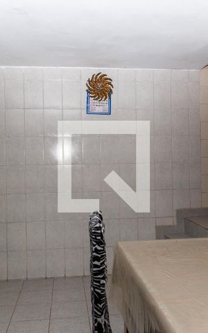 Casa à venda com 180m², 3 quartos e 2 vagasHall