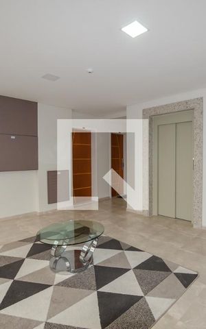Apartamento para alugar com 78m², 2 quartos e 1 vaga Apartamento para alugar com 78m², 2 quartos e 1 vagaHall social