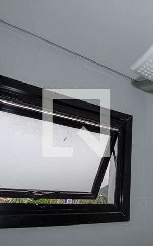Apartamento para alugar com 78m², 2 quartos e 1 vaga Apartamento para alugar com 78m², 2 quartos e 1 vagaBanheiro social