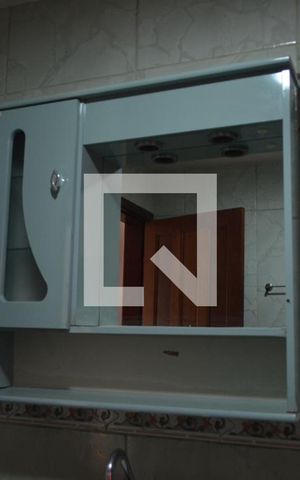 Casa para alugar com 100m², 2 quartos e sem vagaBanheiro Social