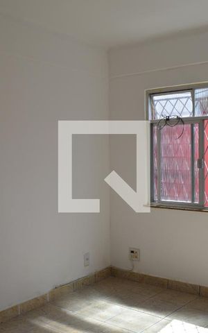 Casa para alugar com 100m², 2 quartos e sem vagaSala