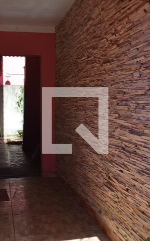 Casa para alugar com 100m², 2 quartos e sem vagaÁrea Externa