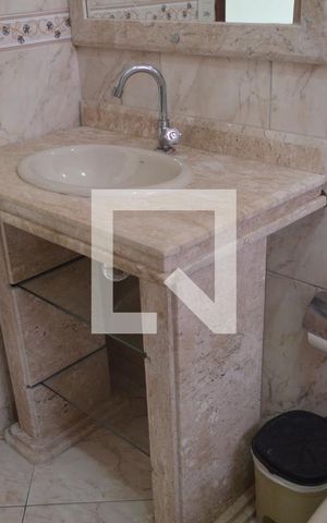 Casa de condomínio para alugar com 100m², 2 quartos e sem vagaBanheiro Social