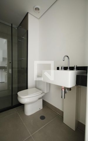 Apartamento para alugar com 21m², 1 quarto e sem vaga Apartamento para alugar com 21m², 1 quarto e sem vagaBanheiro